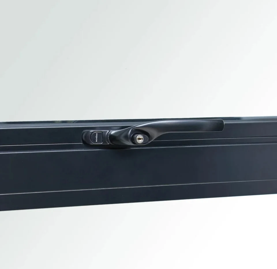Detail of the Schüco cockspur handle and locking point on an AWS 80 SC casement